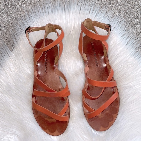 Lucky Brand Leather Strappy Sandals EUC - Picture 1 of 11